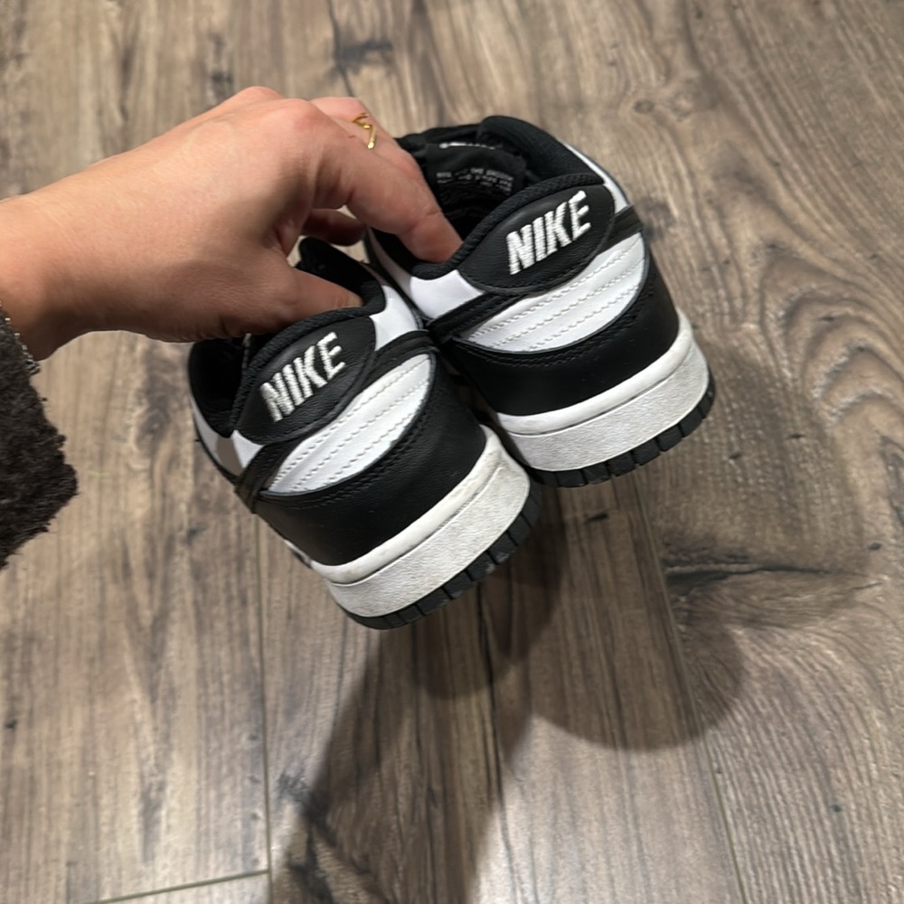 Nike Dunks - Picture 3 of 5